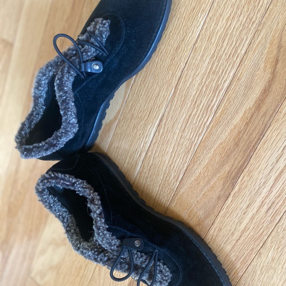 Stuart Weitzman Lined Suede Leather Shoe Boots sz 7 - 71/2 - Picture 4 of 8